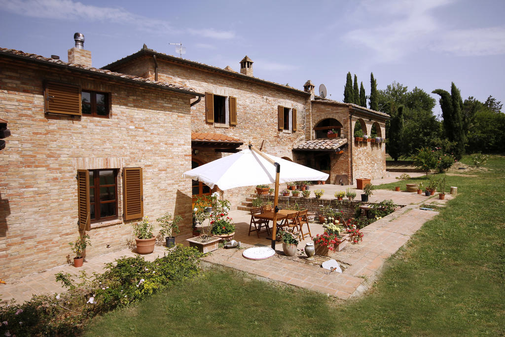 Tenuta La Santissima Bed & Breakfast San Rocco a Pilli Exterior photo