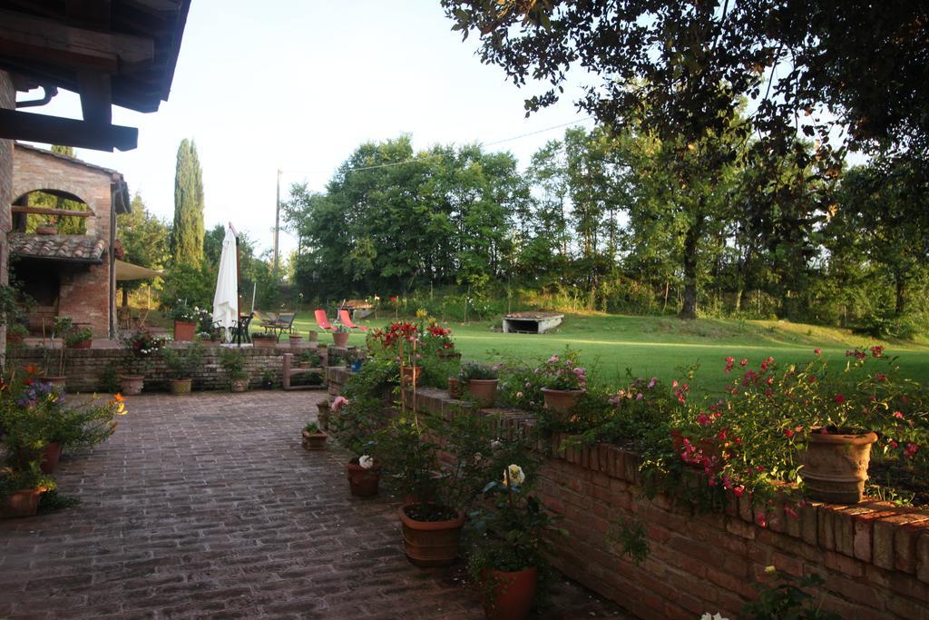 Tenuta La Santissima San Rocco a Pilli Exterior photo